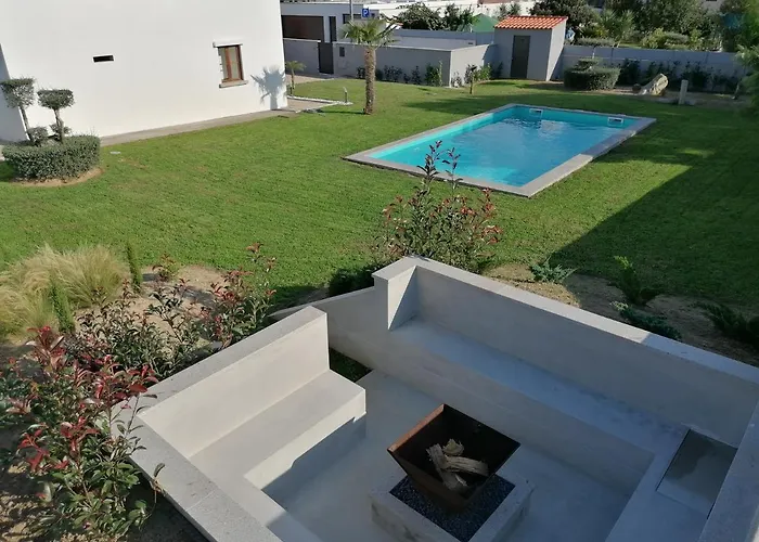 Prázdninový dům Casa D'avo Bina Local