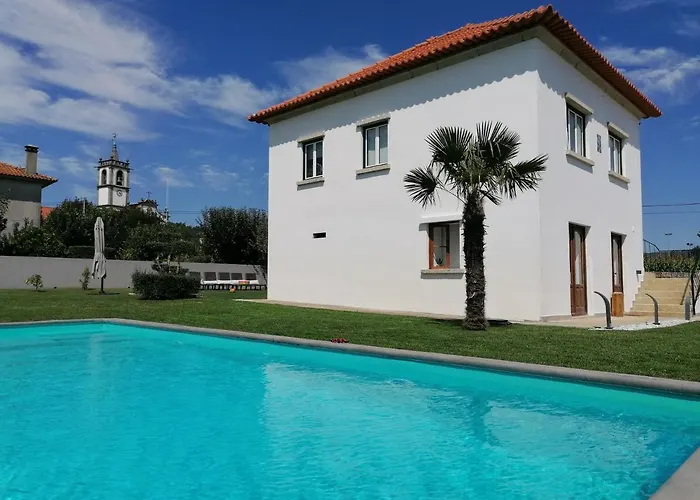 Casa D'avo Bina Local