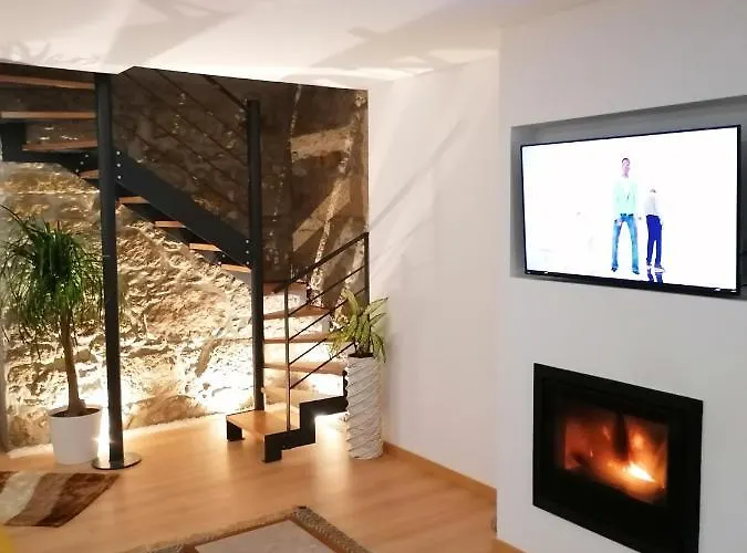 Ferienhaus Casa D'avo Bina Local