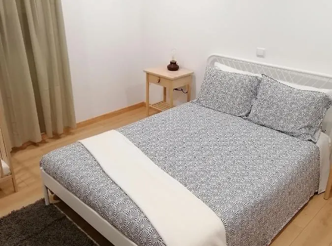 Casa D'avo Bina Local *