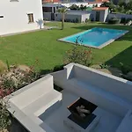 بيت للعطل Casa D'avo Bina Local