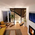 Casa D'avo Bina Local بيت للعطل *