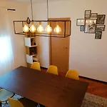 بيت للعطل Casa D'avo Bina Local