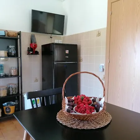 Casa D'avo Bina Local بيت للعطل