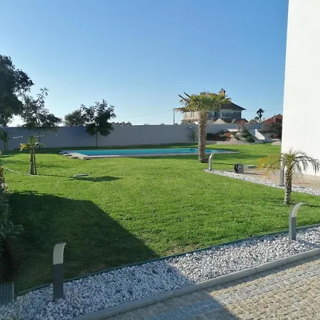 Casa D'avo Bina Local بيت للعطل