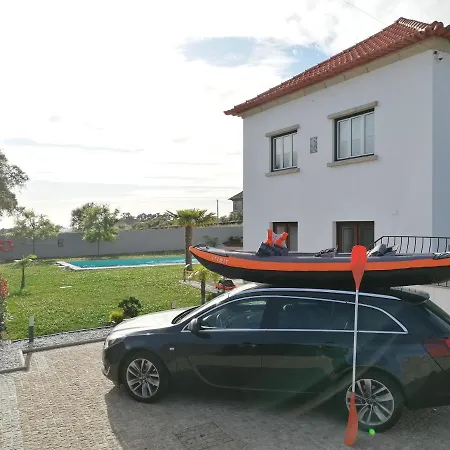 Casa D'avo Bina Local *