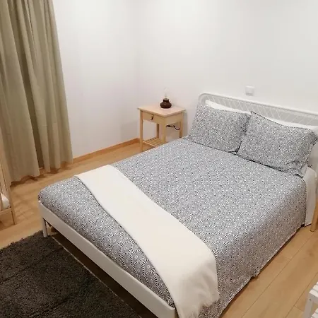 Casa D'avo Bina Local *