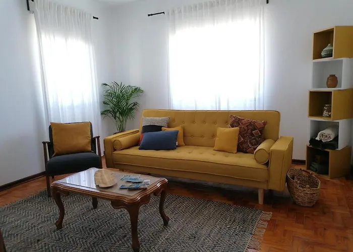 Holiday home Casa D'avo Bina Local