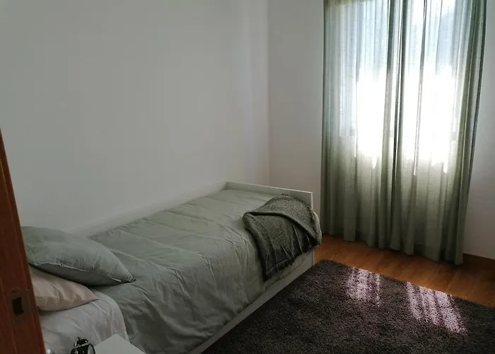 Casa D'avo Bina Local ויאנה דו קסטלו