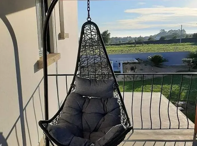 Casa D'avo Bina Local