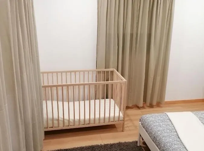 Casa D'avo Bina Local Feriehus