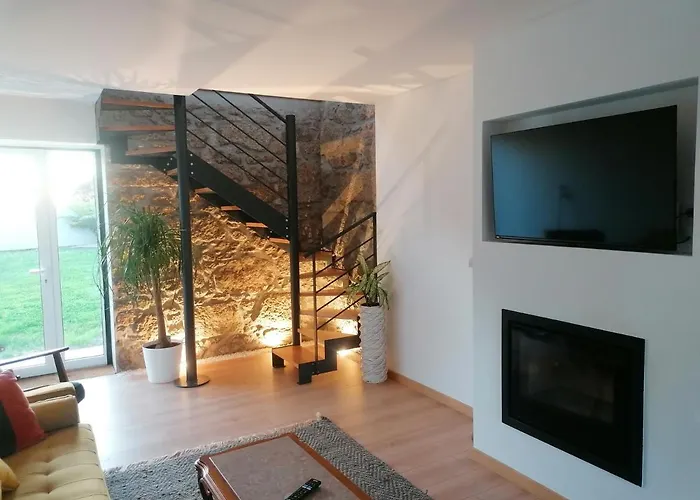 Casa D'avo Bina Local * ויאנה דו קסטלו