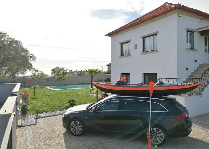 Casa D'avo Bina Local *